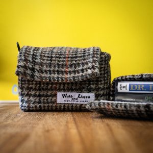 Cassette Tape Pouch(Harris Tweed Brown checked pattern)