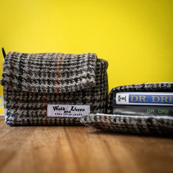 【残り1点】Cassette Tape Pouch(Harris Tweed Brown checked pattern)